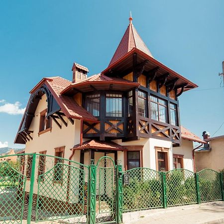 Vila Genia Moldvahosszúmező Kültér fotó